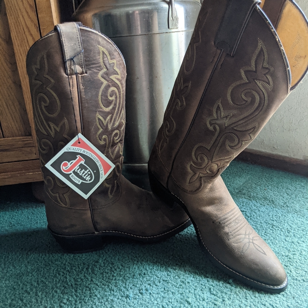 Justin Buck Bay Apache Boots